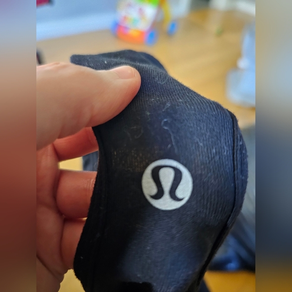 Lululemon cool racerback tank top black with white stitching size 4 - Picture 3 of 4